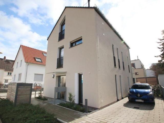 neuwertige Maisonette Wohnung in Eberstadt