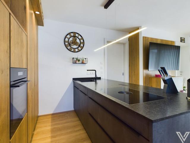 Neuwertige Möblierte Wohnung in Zell am See am Golfplatz Direkter Blick auf das Kitzsteinhorn