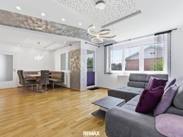 Neuwertige, moderne 3 Zimmer Wohnung mit Terrasse samt Grünfläche und stilvoller Ausstattung in Waidmannsdorf