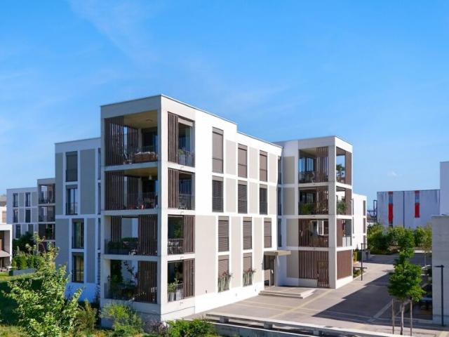 Neuwertige, moderne 4.5 Zimmerwohnung in Frauenkappelen