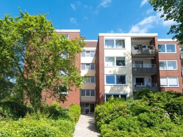 Neuwertige barrierearme 2,5 Zimmer Wohnung