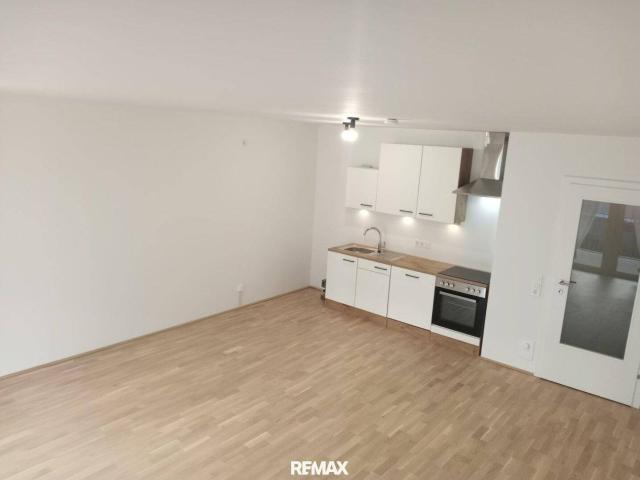 Neuwertige barrierefreie 3 Zimmer Wohnung mit Balkon & Garage in Seekirchen – 85 m²