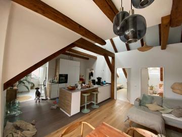 Neuwertige Dachgeschosswohnung mit 4 Zimmer incl. Parkplatz, Küche & Terrasse TOP 03 zusätzliches Carport möglich