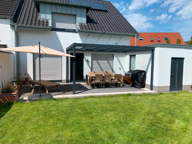 Neuwertige Doppelhaushälfte in Davensberg