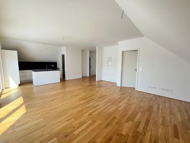 Neuwertige Dreizimmerwohnung mit Küche, Südbalkon und Stellplatz in Mainz Laubenheim