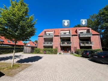 Neuwertige Penthouse Eigentumswohnung in zentraler ruhiger Lage