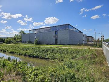 Commercial for sale in Hemelingen - Büroraum