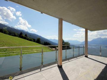 Neuwertige Ruhewohnung mit Luxusausstattung auf dem Tulferberg und Freiblick auf's Inntal