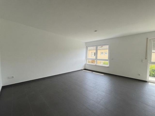 NEUWERTIGE WOHNUNG NÄHE DES BREITENAUER SEES