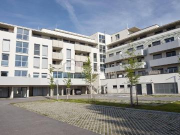 Neuwertige 1 Zimmer Terrassenwohnung mit Garage in Kalsdorf bei Graz, 53m², 935€ Miete!