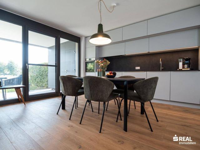 Neuwertige 2 Zimmer Gartenwohnung in super Lage