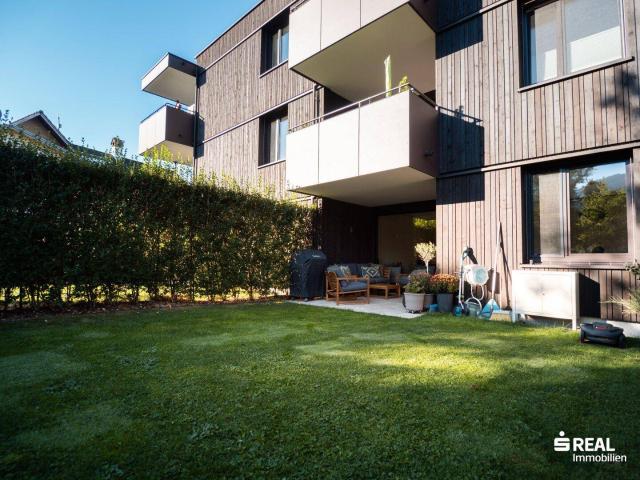 Neuwertige 2 Zimmer Gartenwohnung in ruhiger Lage