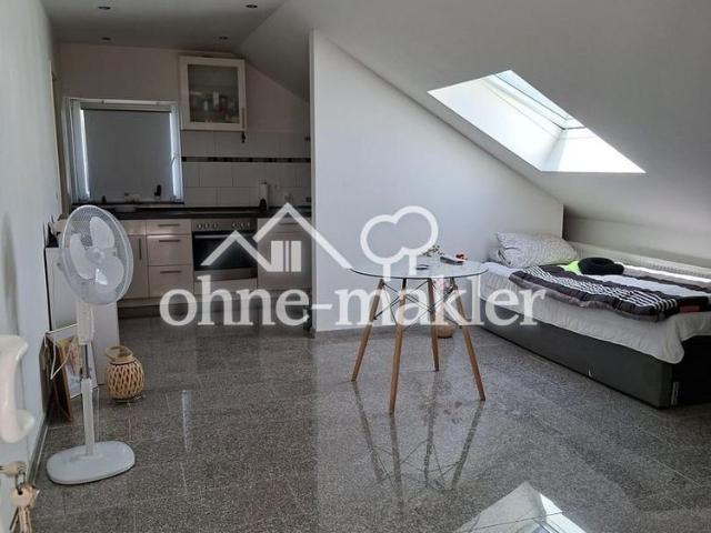 Neuwertige 2 Zimmer Terrasse Granitboden Echtglasdusche Ruhig