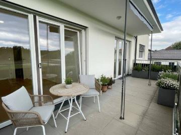 Neuwertige 2 Zimmer Wohnung mit Balkon ️ ️