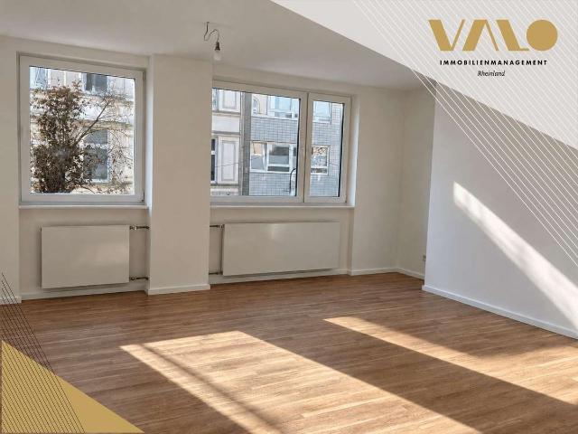 Neuwertige 2 Zimmerwohnung im linksrheinischen Köln Deutz sofort bezugsfrei!