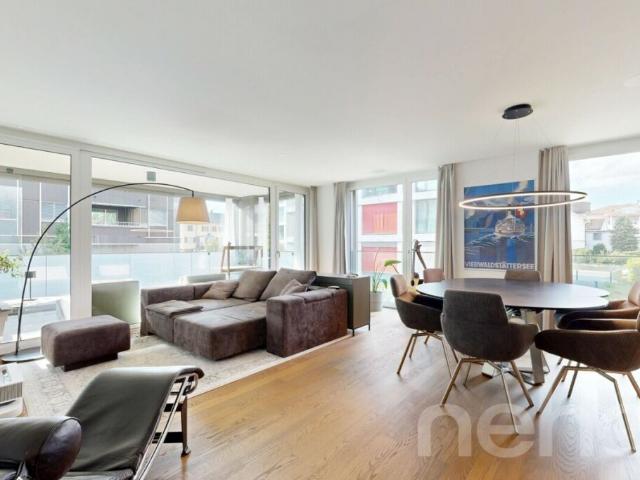 Neuwertige 3.5 Zimmer Wohnung mit Smarthome