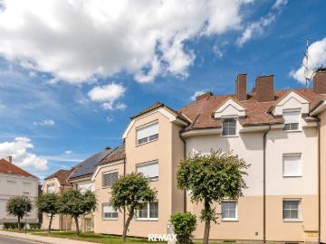 Neuwertige 3.Zi Wohnung mit Stellplatz und großem Keller bei Bad Pirawarth