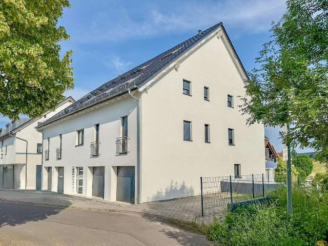 Neuwertige 3 Zimmer Wohnung mit Südbalkon in idyllischer Feldrandlage barrierefrei&bezugsfertig