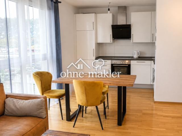 Neuwertige 3 Zimmer Wohnung mit zwei Balkonen