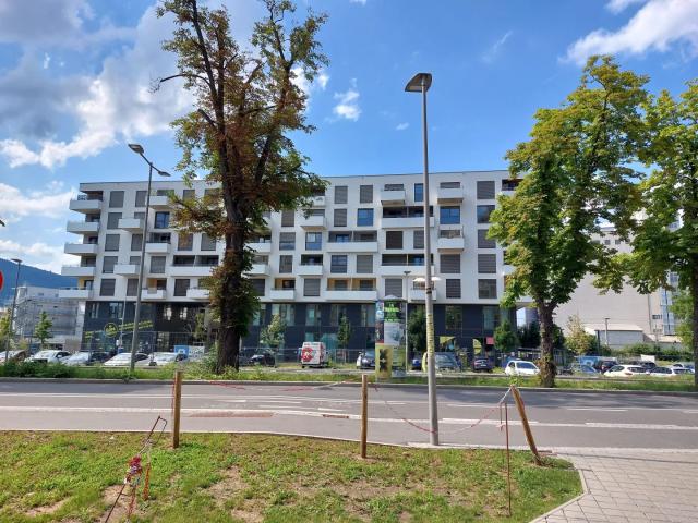 NEUWERTIGE 3 ZIMMERWOHNUNG MIT BALKON IM NEUEN INNOVATIVEN STADTTEIL REININGHAUS