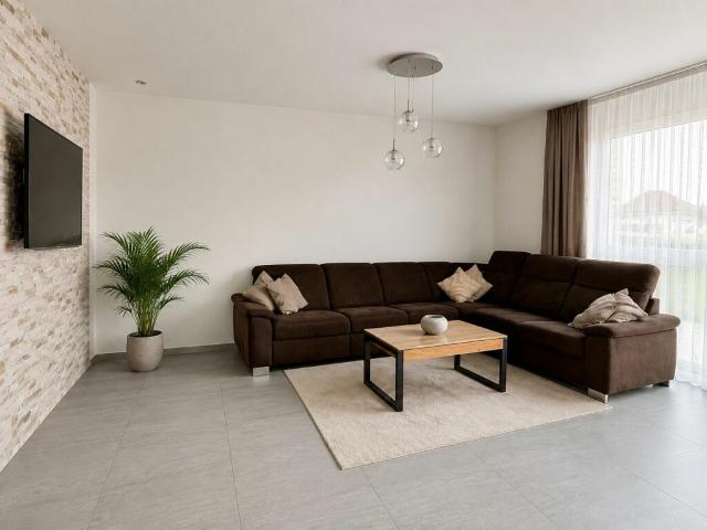 Neuwertige 4.5 Zimmer Wohnung mit Altstadtblick in Klingnau