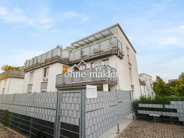 Neuwertige 4 Zimmer Eigentumswohnung