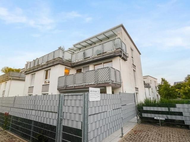 Neuwertige 4 Zimmer Eigentumswohnung