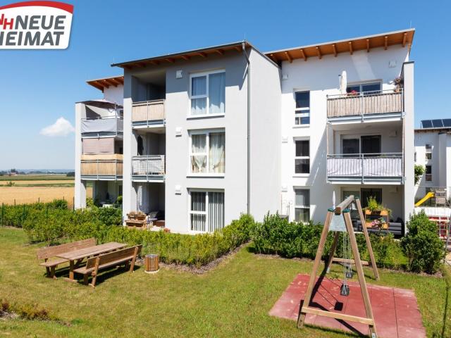 Neuwertige 4 Zimmer Familienwohnung mit Terrasse und Parkplatz in Geinberg!
