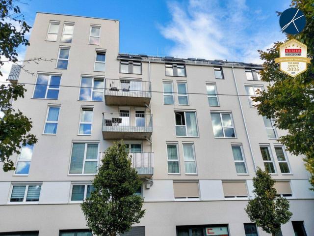 Neuwertige 4 Zimmer Wohnung mit Garagenplatz