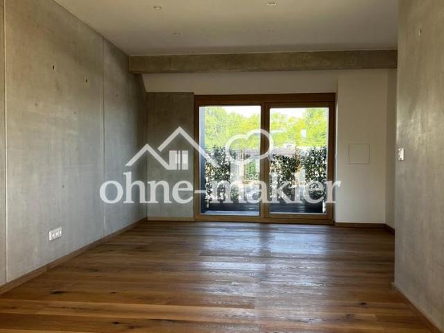 Neuwertiges 4 Zimmer Penthouse mit Dachterrasse, Aufzug & Deckenkühlung in best Lage