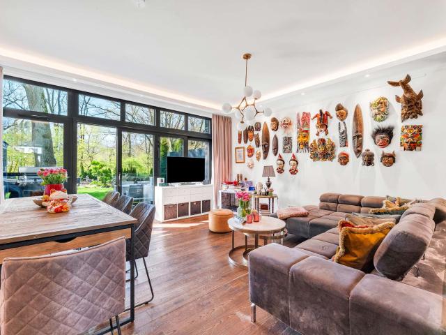 Neuwertiges Townhouse in begehrter Lage von Groß Glienicke!