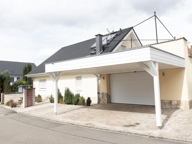 ~ Neuwertiges Traumhaus für die ganze Familie sofort verfügbar ~