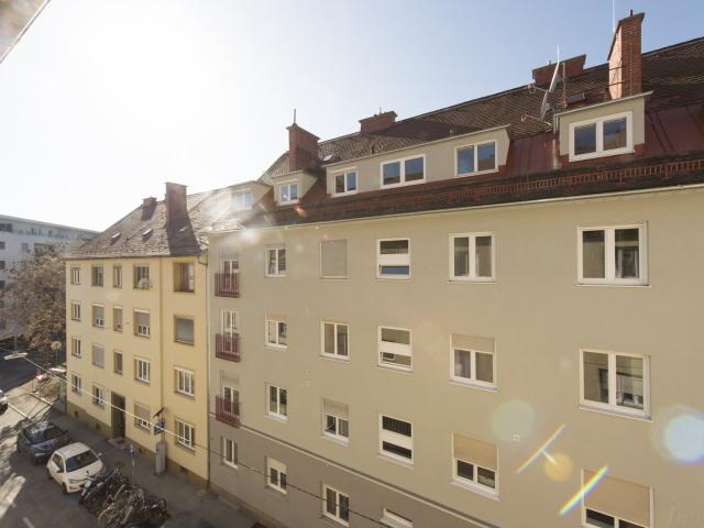 Neuwertiges Wohnen in Toplage – nur wenige Minuten zum Grazer Hauptbahnhof, Garage inklusive