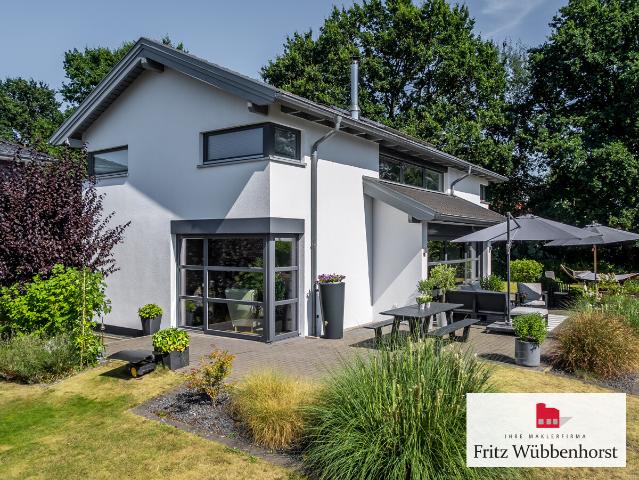 Neuwertiges Architektenhaus in sehr gefragter Wohnlage