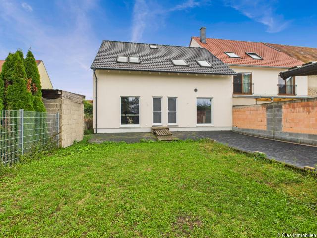 Neuwertiges Einfamilienhaus in ruhiger, sonniger Wohnlage