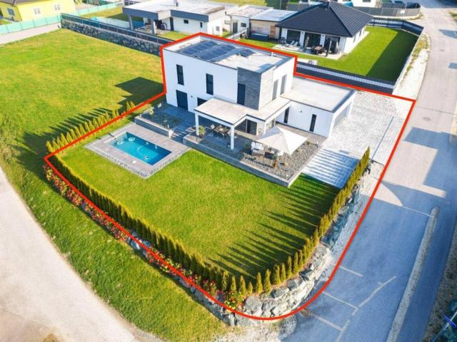 Neuwertiges Einfamilienhaus in Völkermarkt mit Doppelgarage, Photovoltaik und Luftwärmepumpe