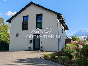 Neuwertiges Einfamilienhaus mit Südterrasse in ruhiger Lage