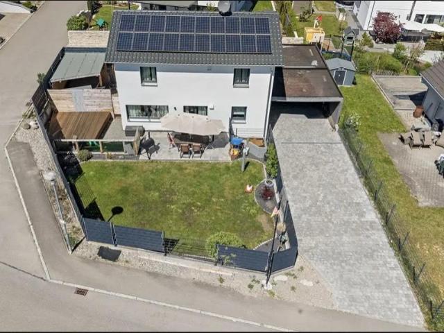 Neuwertiges KfW 40 Haus in Mengen Rulfingen