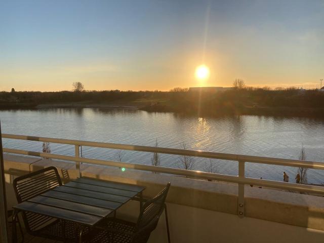 neuwertiges Luxus Penthouse mit exklusiver Ausstattung und traumhaften Weserblick in erster Reihe
