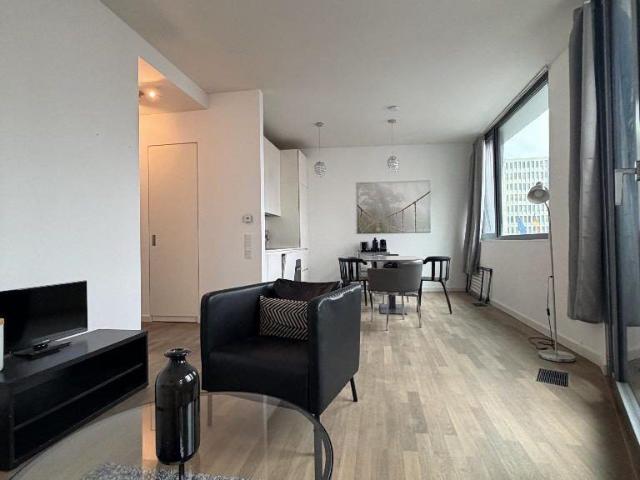 Neu – ab sofort frei *Berlin*Mitte* Im SAPPHIRE Berlin+2 Zimmer