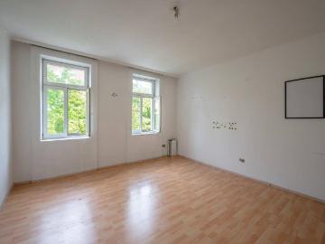 NEU+ Altbau mit Potenzial – sanierungsbedürftige 1 Zimmer Wohnung
