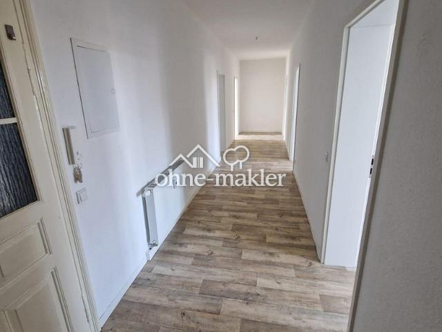Neu Altstadt Wohnung mit Balkon 3Zimmer