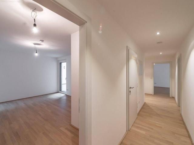 NEU+ Barrierefreie 3 Zimmer Neubauwohnung mit Loggia, Lift und Klimaanlage in Mariahilf