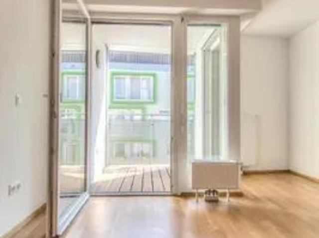 NEU+ Gepflegte 2 Zimmer Mietwohnung mit Balkon, Einbauküche und Fußbodenheizung nahe Meidling