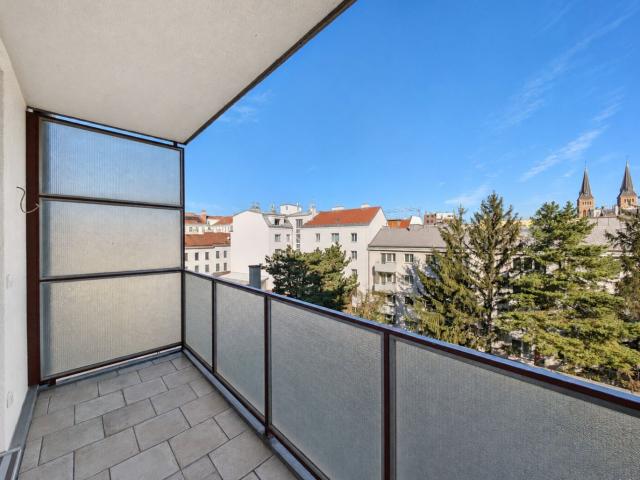 Neu Gepflegte 3 Zimmer Neubauwohnung mit Loggia und Lift in Ottakring