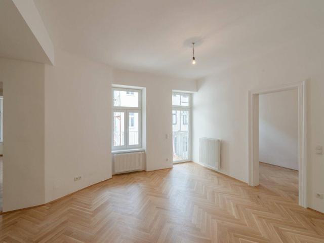 NEU+ Großartige 3 Zimmer Altbauwohnung mit Balkon