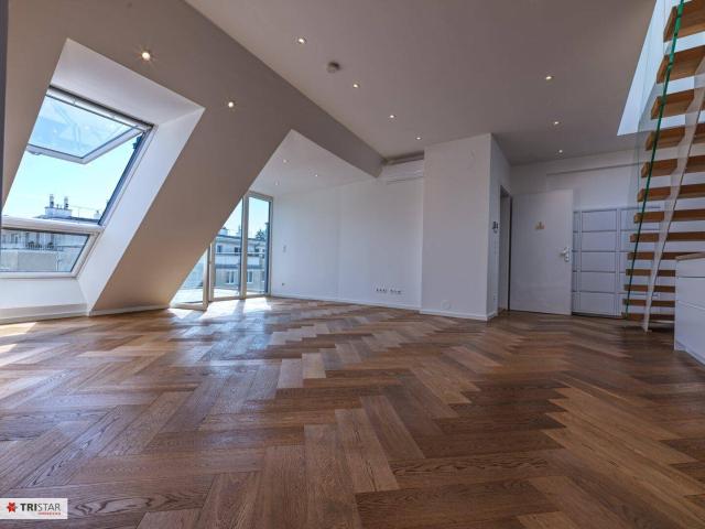 NEU! + DACHGESCHOSSWOHNUNG MIT BALKON + GROSSE DACHTERRASSE + TRAUMHAFTER BLICK ÜBER WIEN + KLIMAANLAGE + KÜCHE + TOPLAGE IM 13. BEZIRK