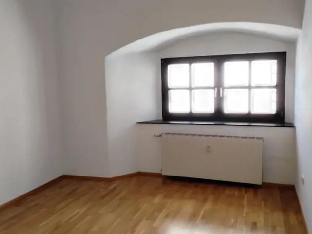 NEU Eine attraktive 3 Zimmer Wohnung mit ca. 99 m² im 2. Stock in Wels