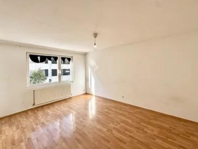 NEU! Einmalige Gelegenheit! Nahe U3 + U6! Befristet vermietete 1 Zimmerwohnung! Direkt am Westbahnhof!