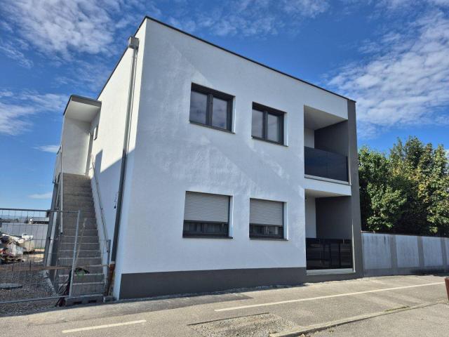 NEU ! Erstbezug, 2 Schlafzimmer, Fußbodenheizung, Küche, Loggie, keine Anzahlung, kein Genossenschaftsanteil